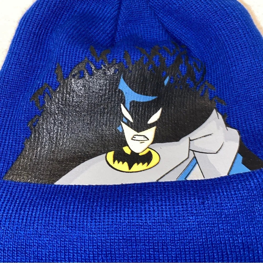 Batman beanie and mittens set by DC comics for kids in blue and yellow